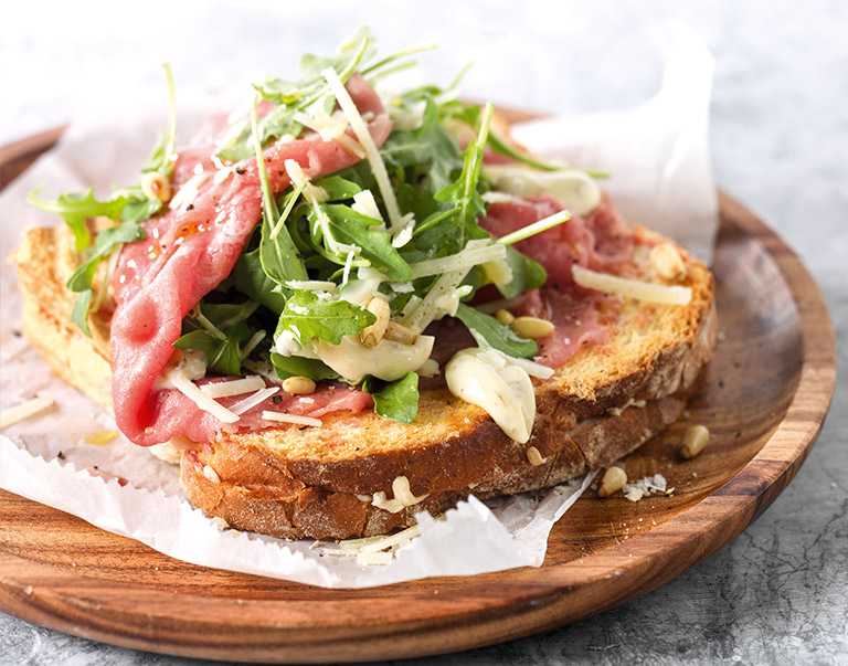 Tosti salade carpaccio