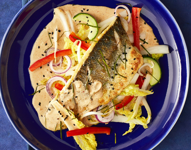 Gegrilde zeebaars met kokuscurry